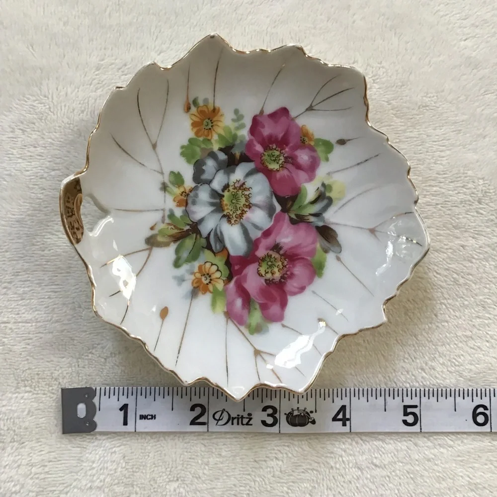 Vintage Japan Floral Porcelain Trinket Dish Gold Trim Scalloped Handle